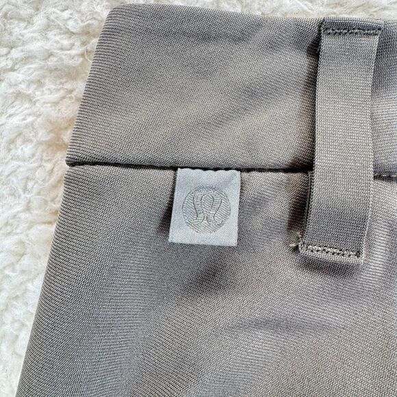 Lululemon ABC Classic Fit Trouser Men Size 4 Beige Casual Everyday Performance - Picture 4 of 10